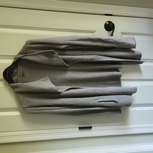 Barefoot Dreams Cozychic Lite wrap cardigan size medium